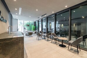 Studio | Truy cập Internet tốc độ cao