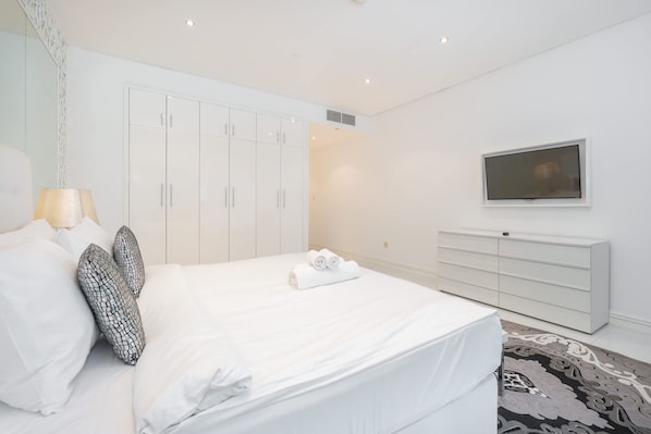 アパートメント | 2 室のベッドルーム、インターネットアクセス