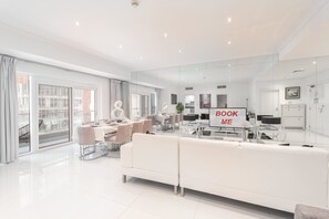 アパートメント | 2 室のベッドルーム、インターネットアクセス