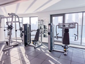 Apartment | 1 bedroom, Internet - Stunning 1 Bedroom in The Bay With Balcony (Dubai)