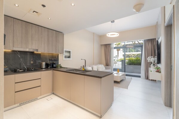 Apartment | 1 bedroom, Internet - Gorgeous 1 Bedroom in Oxford Boulevard JVC (Dubai)