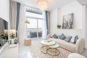 Apartment | 2 bedrooms, Internet - 1206 Pearlz by Danube (Dubai)
