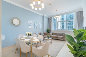 アパートメント | 2 室のベッドルーム、インターネットアクセス