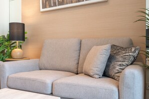 Studio | Internet - 502 Claren Tower 1 in Dubai (Dubai)