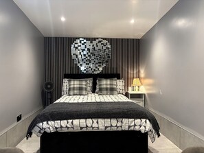 Superior Studio, Kitchenette, Garden View | Free WiFi