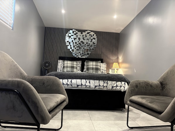 Superior Studio, Kitchenette, Garden View