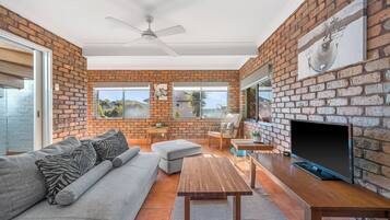 リビング エリア