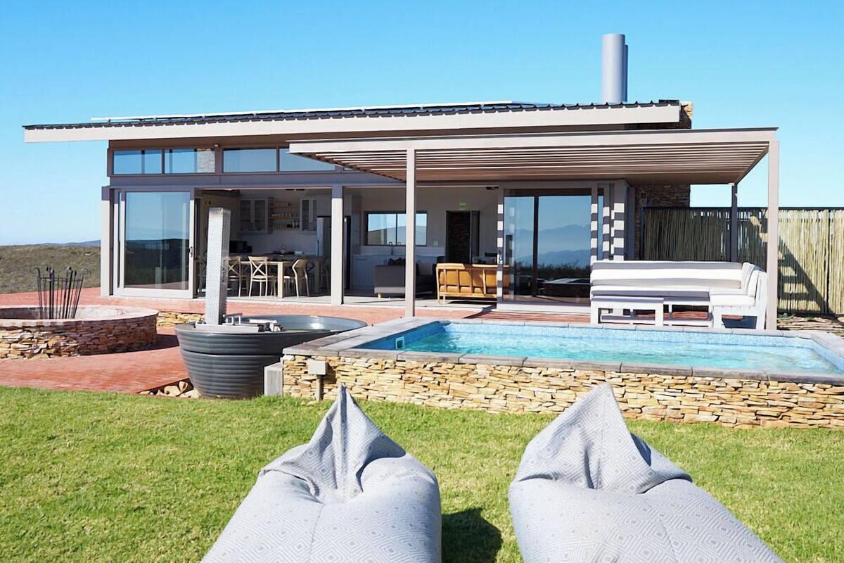 Executive Chalet, Balcony, Mountain View | Laptop workspace, free WiFi