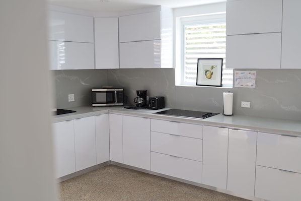 Microwave, stovetop