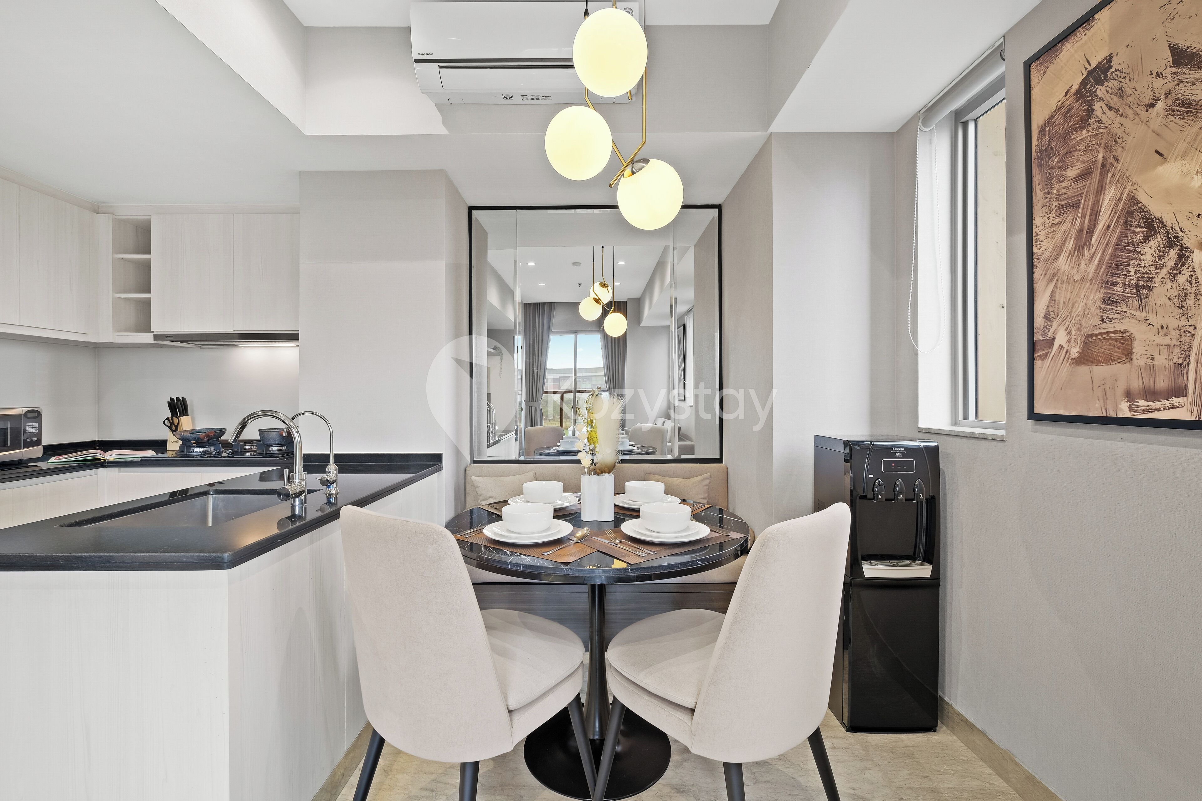 Departamento, 2 habitaciones, vista a la ciudad | Comedor