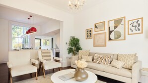 Living area - Garden Duplex in Islington (London)