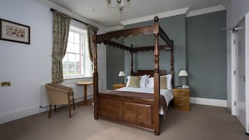 Desk, laptop workspace, blackout curtains, soundproofing