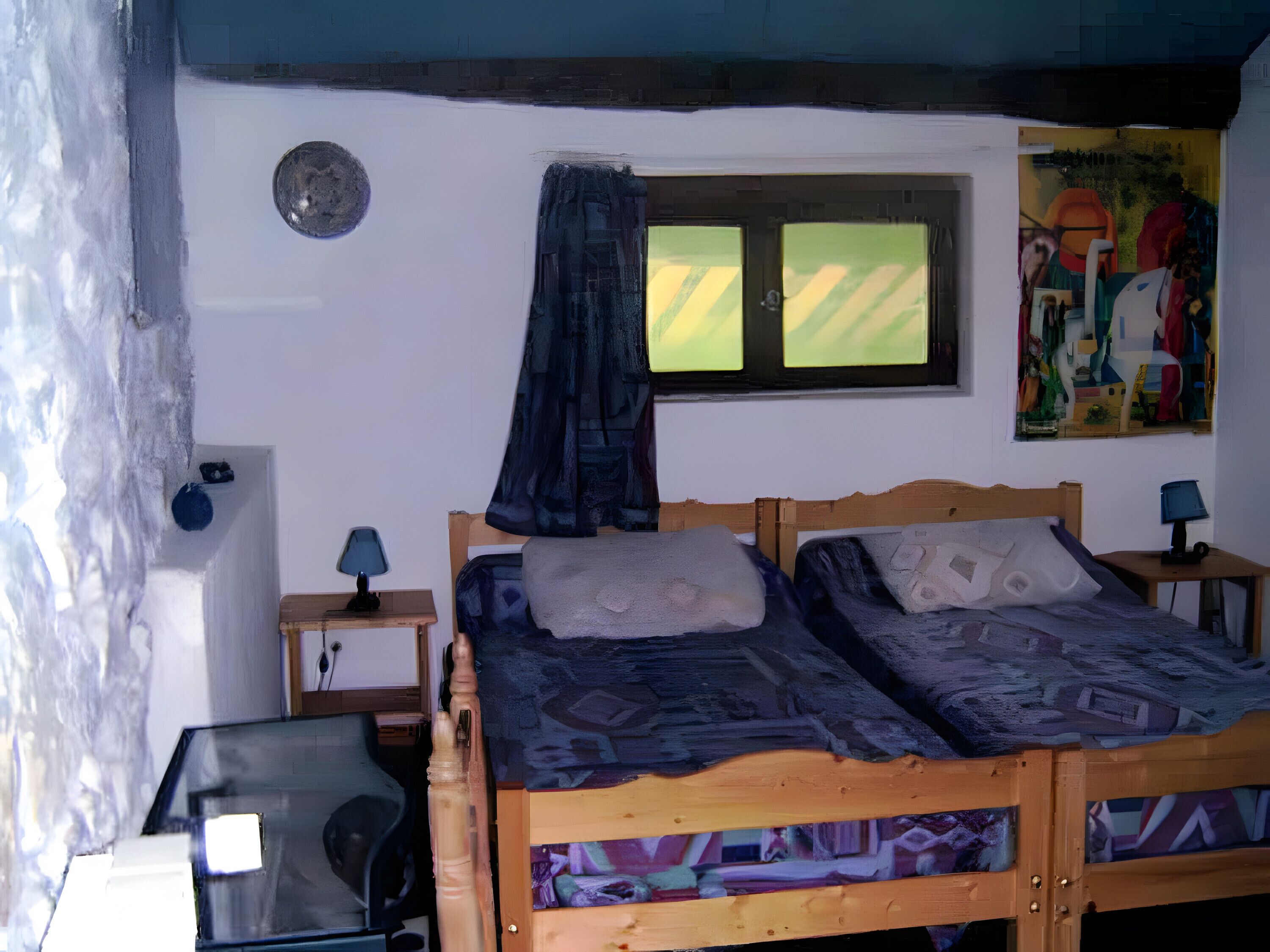 3 chambres, fer et planche à repasser, Wi-Fi, draps fournis