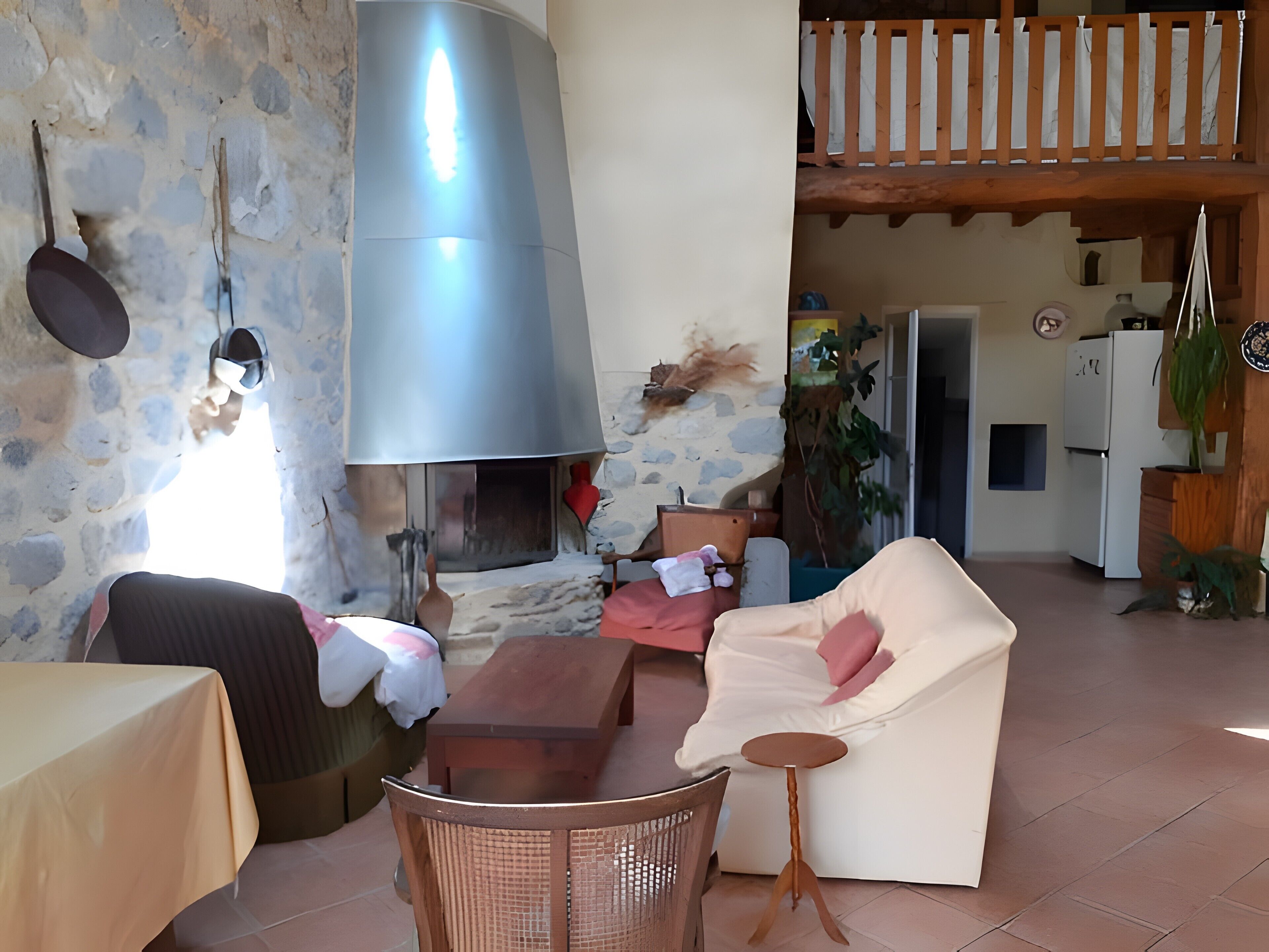 TV, fireplace, DVD player