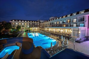 Indoor pool, seasonal outdoor pool - White Lilyum Hotel- All Inclusive (Kemer)