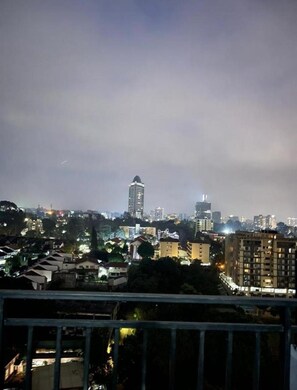 Front of property – evening/night - 2 bedrooms apartment  (Nairobi)