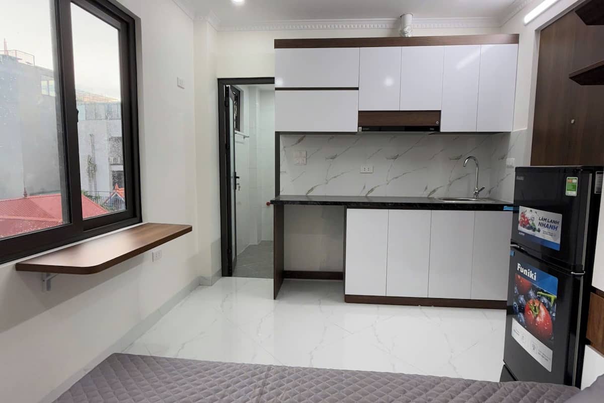 Superior Room, City View | Laptop workspace, soundproofing, iron/ironing board, free WiFi