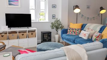 Cottage | Living area