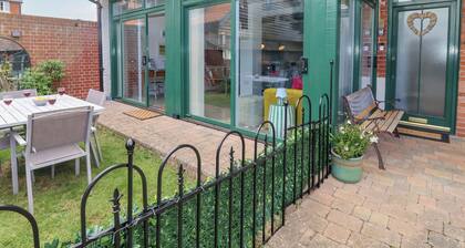 Old Felixstowe, Bath Road