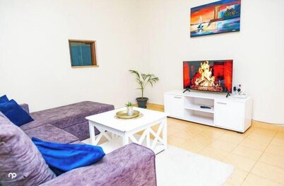 Ranny Restful Homes, 2 bedroom with Netflix n wifi