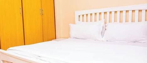 2 slaapkamers, internet, beddengoed