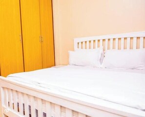 Internet, bed sheets