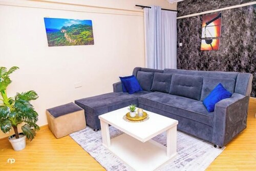 Rae 2 Bedroom unit with Netflix