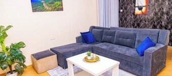 Rae 2 Bedroom unit with Netflix