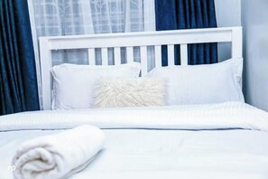 3 bedrooms, internet, bed sheets - Reina Homes, kisii 3 bedroom with Netflix and wifi (Kisii)