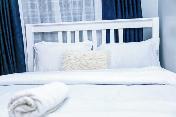 Internet, bed sheets
