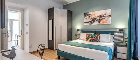 2 Schlafzimmer, Schreibtisch, Bügeleisen/Bügelbrett, kostenloses WLAN