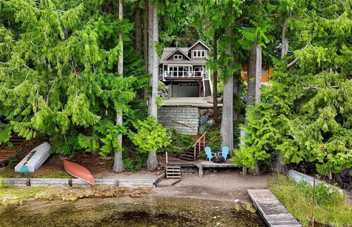 Family Friendly Lake Cavanaugh House perfect for year round fun and relaxation.