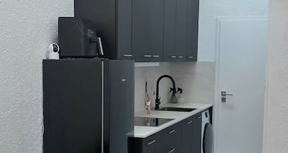 Stylisches Loft-Apartment mit Arbeitsplatz – Ruhige Lage im Rhein-Main-Gebiet