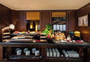 Free daily buffet breakfast  - HOTEL du LAC SIGNATURE (Hanoi)