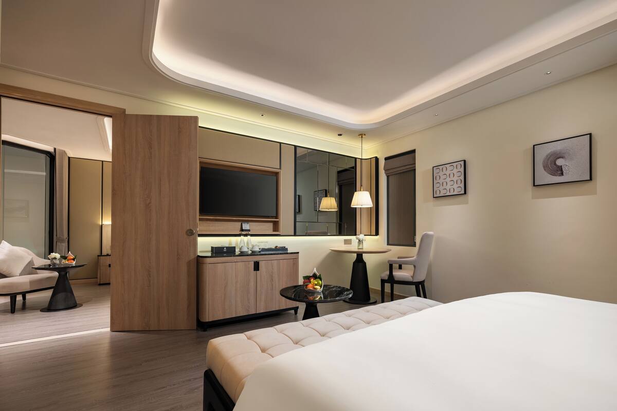 Premium bedding, memory-foam beds, minibar, in-room safe