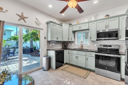 Indian Rocks Retreat