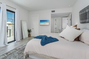 4 slaapkamers, een strijkplank/strijkijzer, gratis wifi, beddengoed