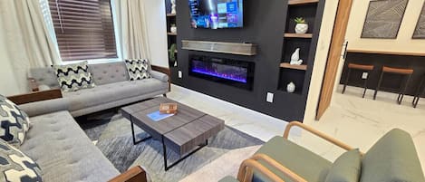 TV, fireplace