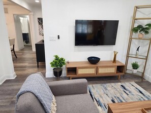 Smart TV - Historical SodoHouse DT near hospitals - Sleeps 11 (Orlando)