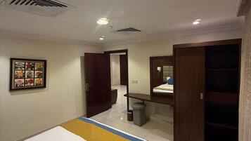 Deluxe Apartment | Peti besi dalam bilik, kalis bunyi, Wi-fi percuma, akses kerusi roda