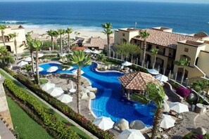 Pool - Spacious 2 BR, 2 Bath Presidential Suite w/ Ocean View Balcony – Sleeps 8 (Cabo San Lucas)