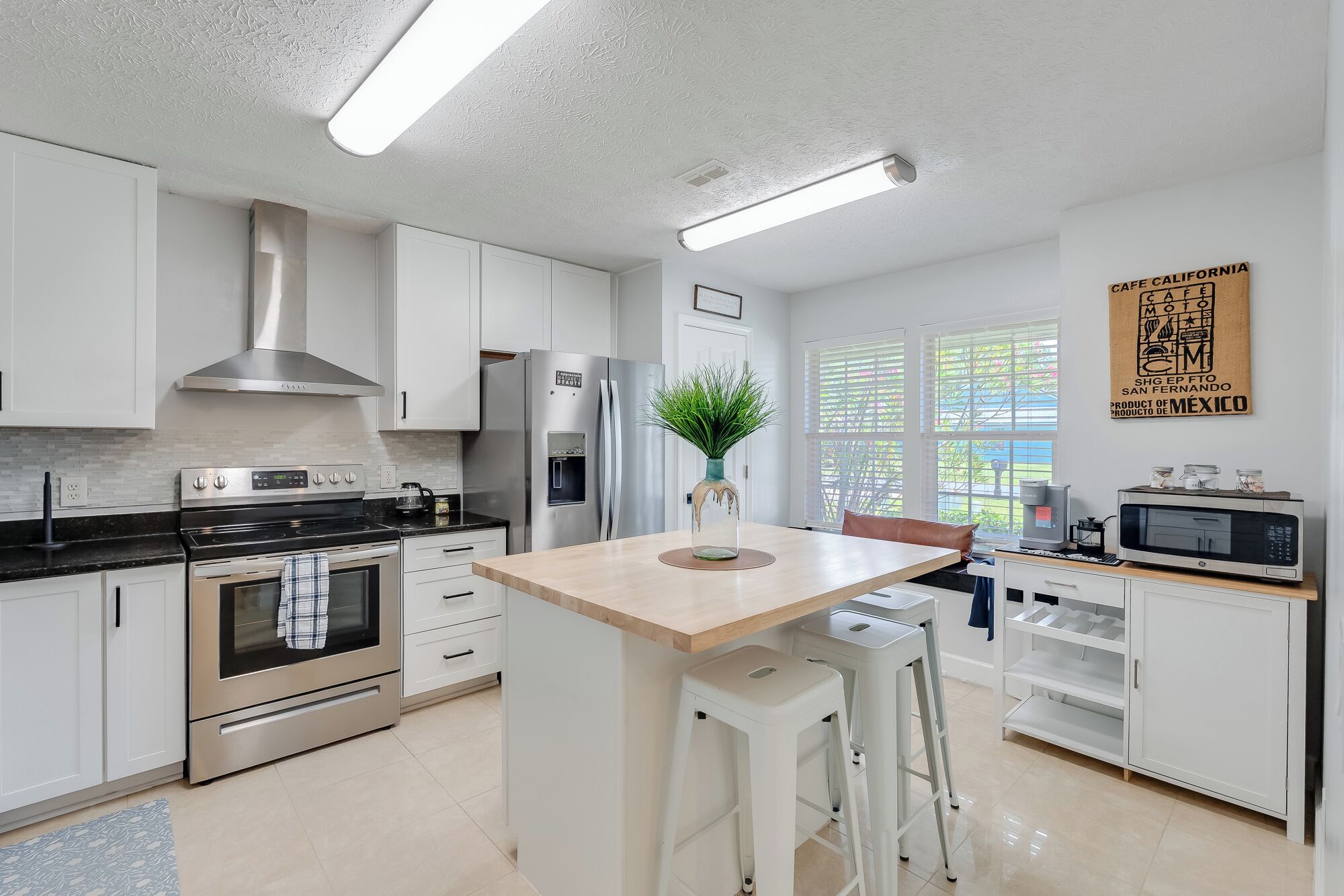 Microwave, oven, stovetop, dishwasher