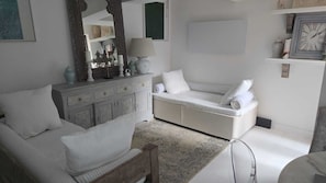 2 dormitorios, tabla de planchar con plancha, wifi y ropa de cama