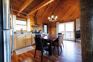 Dining - Eppic View Cabin Getaway (Slade)