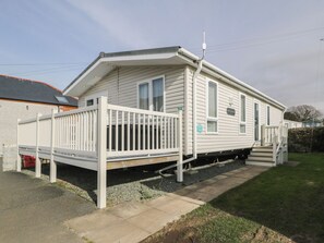 Exterior - Gold Lodge (Talybont)