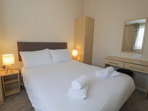 3 bedrooms, individually decorated, individually furnished, free WiFi - Gold Lodge (Talybont)