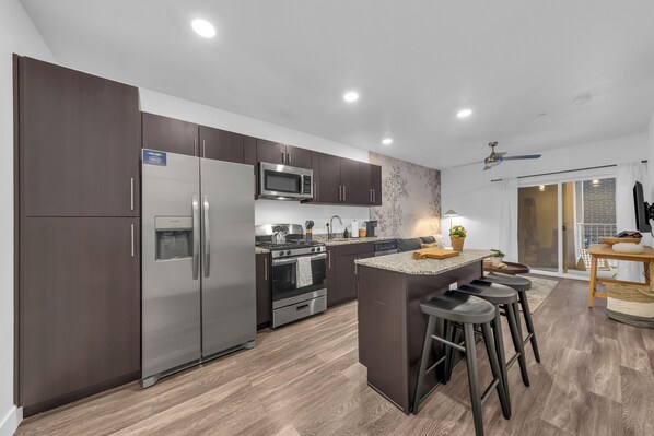 Microwave, oven, stovetop, dishwasher