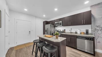 Microwave, oven, stovetop, dishwasher