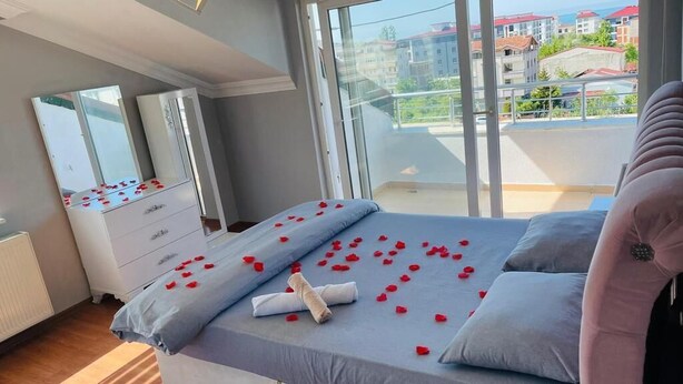 Apartment, 3 Bedrooms | Iron/ironing board (on request), WiFi (free) - Bagdad Apart (Ordu)