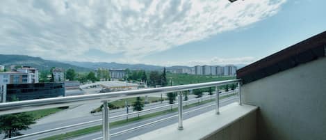 Apartment, Balcony, City View